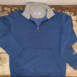 Champion Sweatshirt